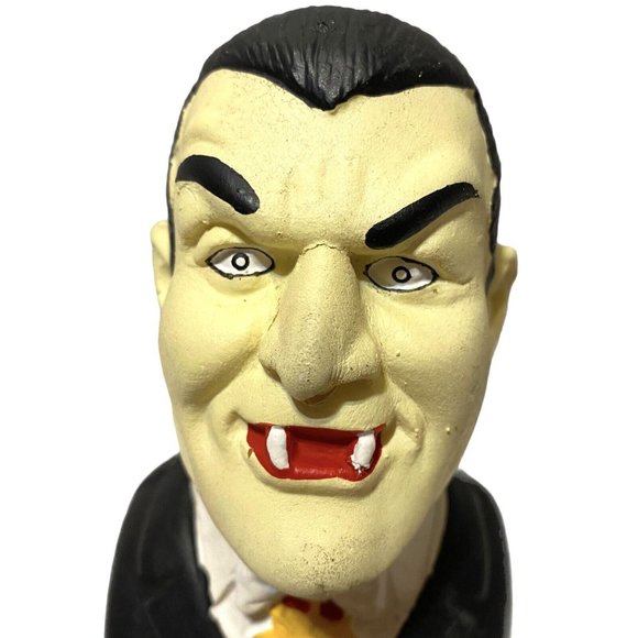 Universal Studios Monsters Head Crusher Dracula Bust 1999 WORKS Vtg - Picture 2 of 11